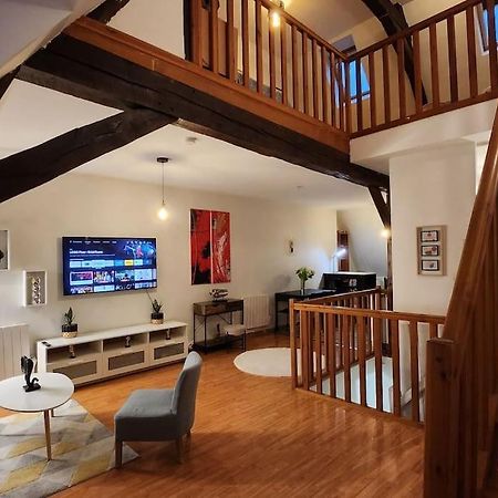 Апартаменты Grand Duplex Du Beffroi Дуэ Экстерьер фото